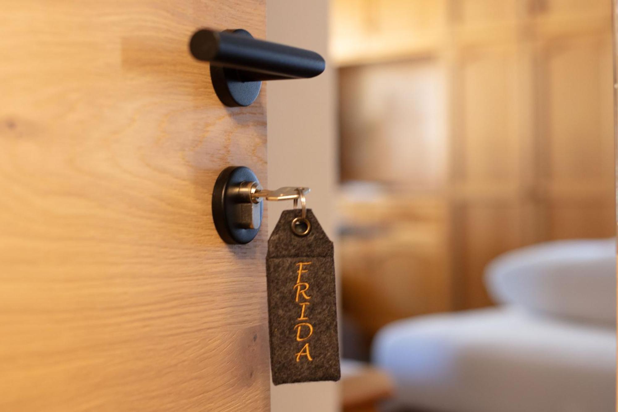 Haus Sonnwend Hotel Сьолден Екстериор снимка